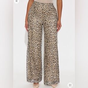 Fashion Nova Stylish Leopard Lace Print Wide-Leg Pants 33”